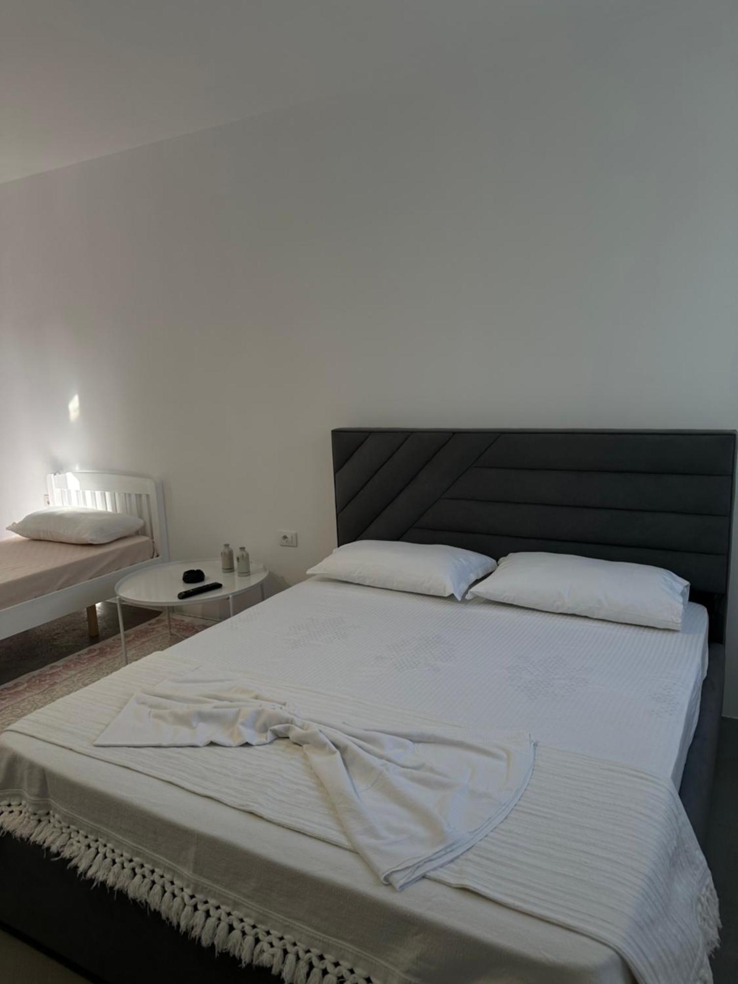 Sunny Rentals Vlore Exterior photo