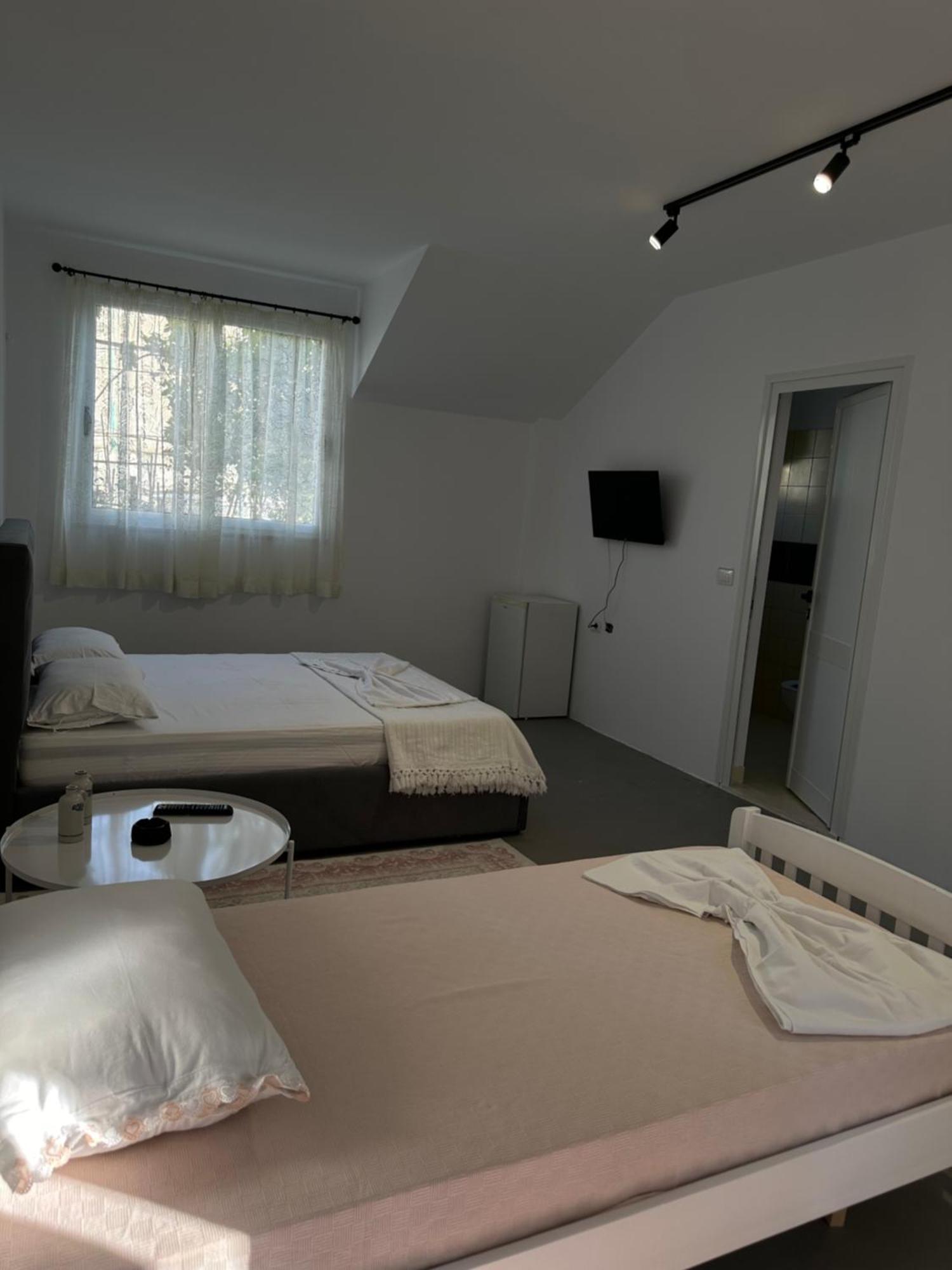 Sunny Rentals Vlore Exterior photo